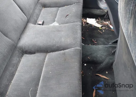 1995 Honda Civic Dx from USA, damaged, VIN 1HGEJ2124SL014100